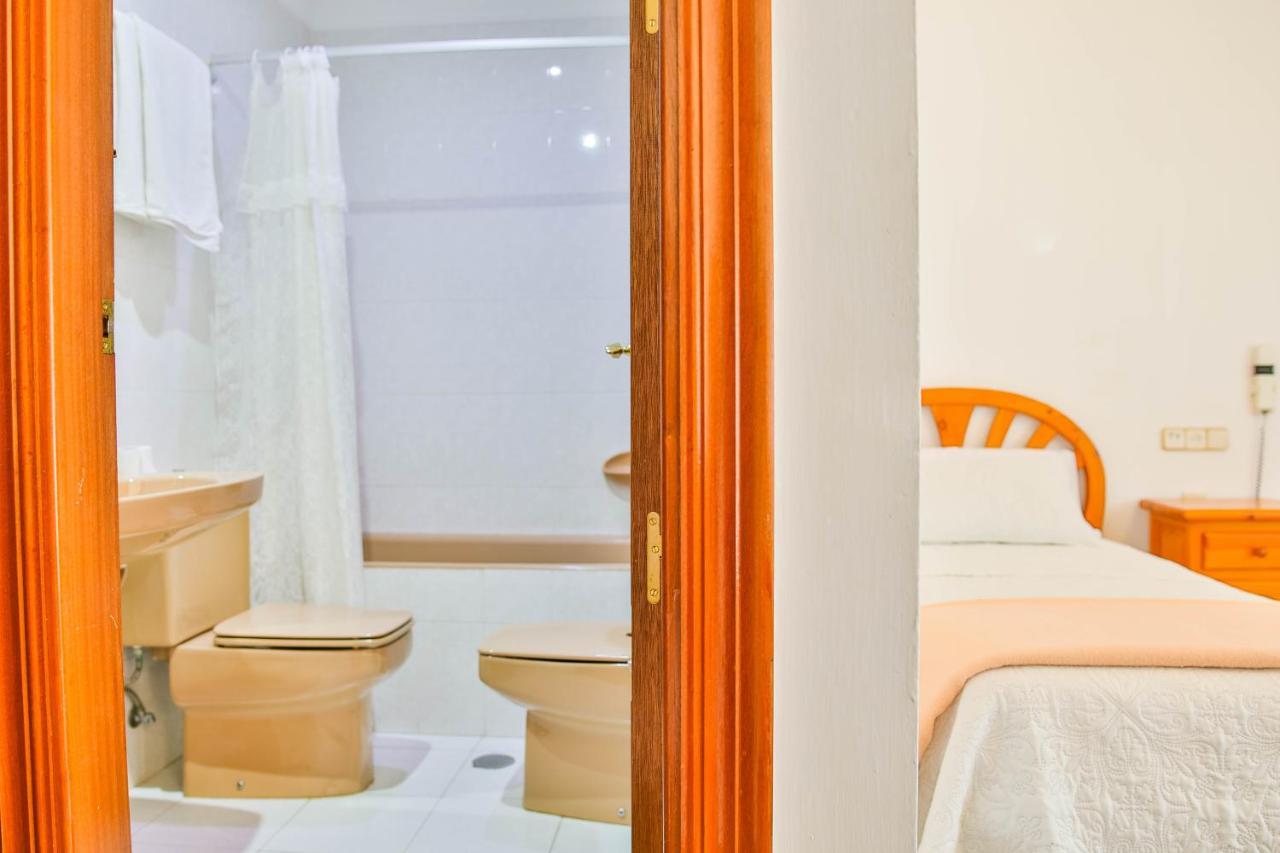Hotel Iberico Castell de Ferro Eksteriør billede